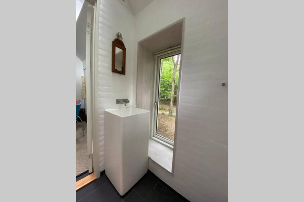 Oak Cottage Near Ronne & Beach ภายนอก รูปภาพ